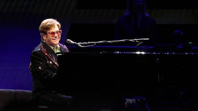 Elton John asks for phone number of blind child in audience: "He just broke my heart all night"