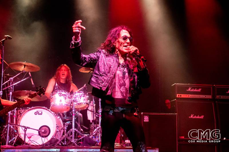 Stephen Pearcy of Ratt headlined the opening night of Oyster Bake on the 106.7 The Eagle/KONO 101.1 stage, and they sounded great, rocking the crowd with all the Ratt favorites, and more!